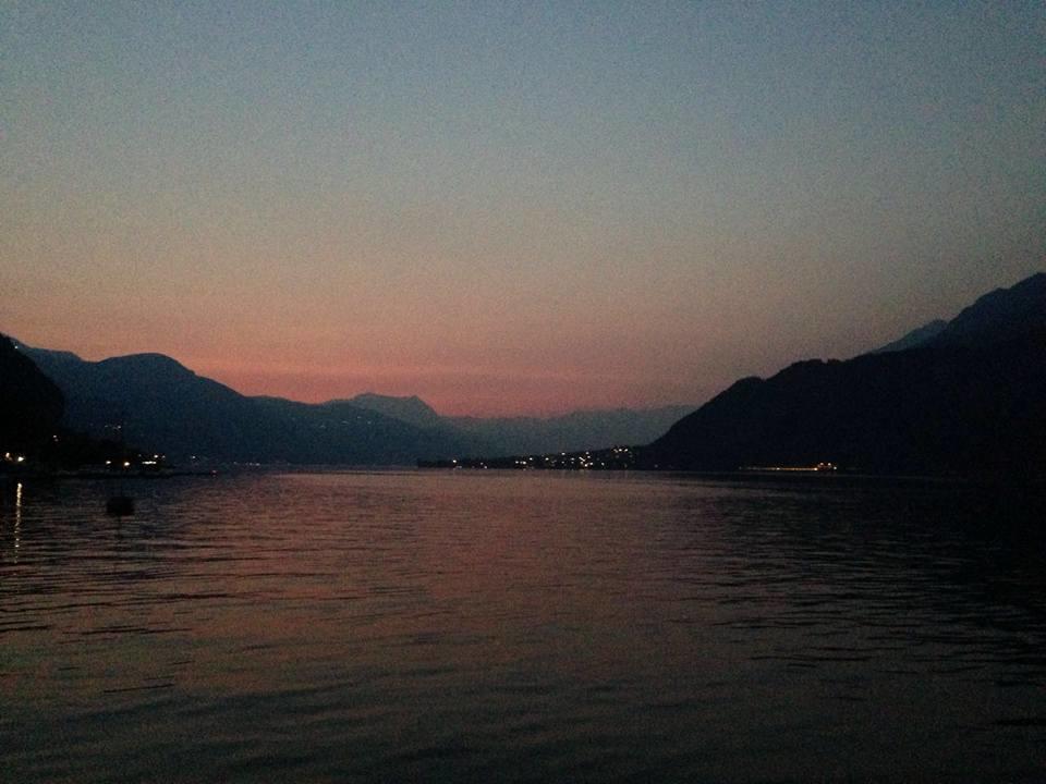 L For Lake Mandello del Lario Kültér fotó