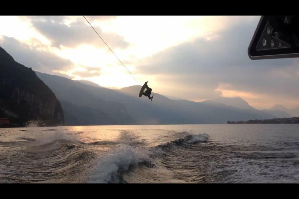 L For Lake Mandello del Lario Kültér fotó